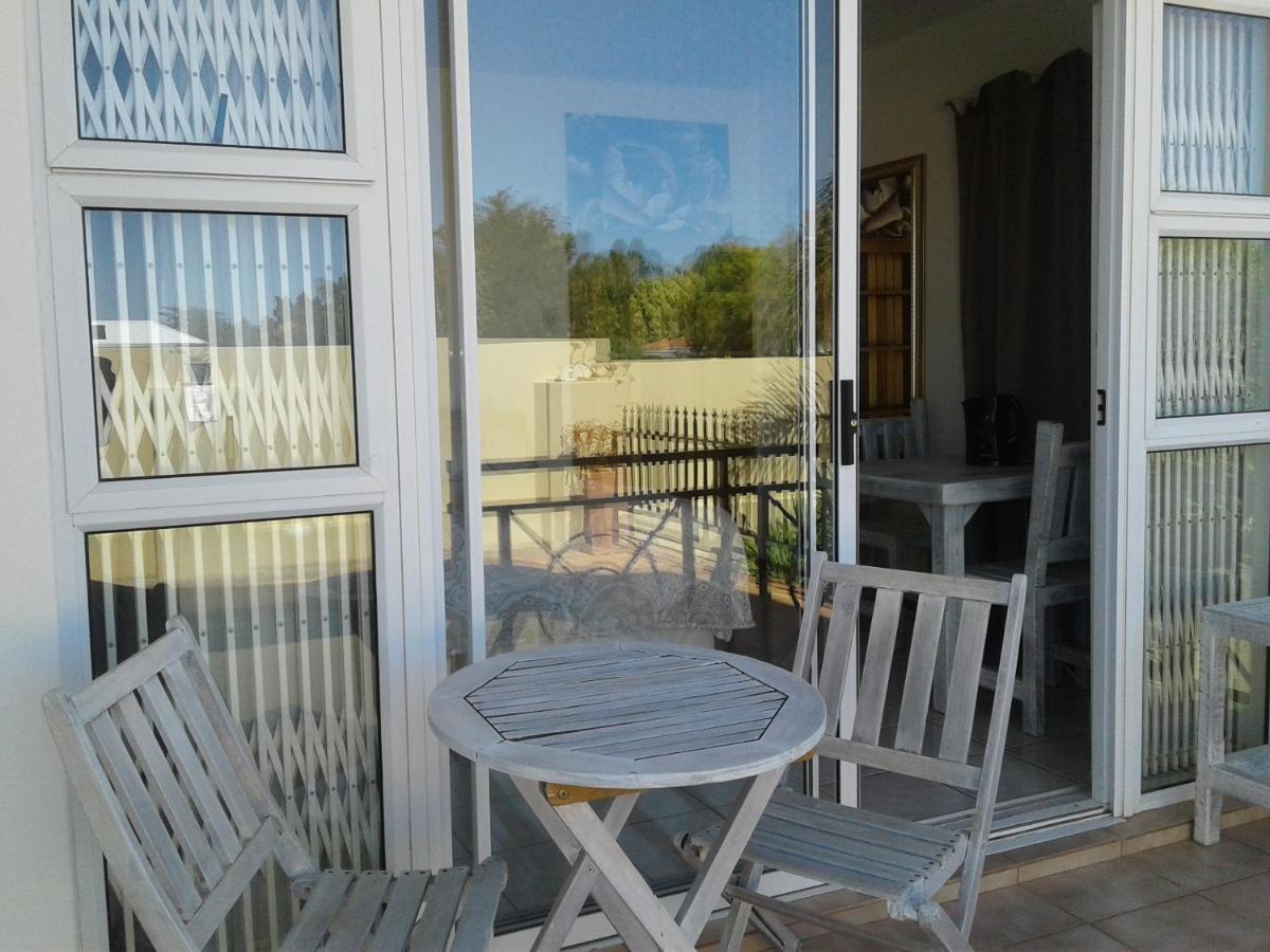 Come Home In Oudtshoorn Self-Catering Units Екстер'єр фото