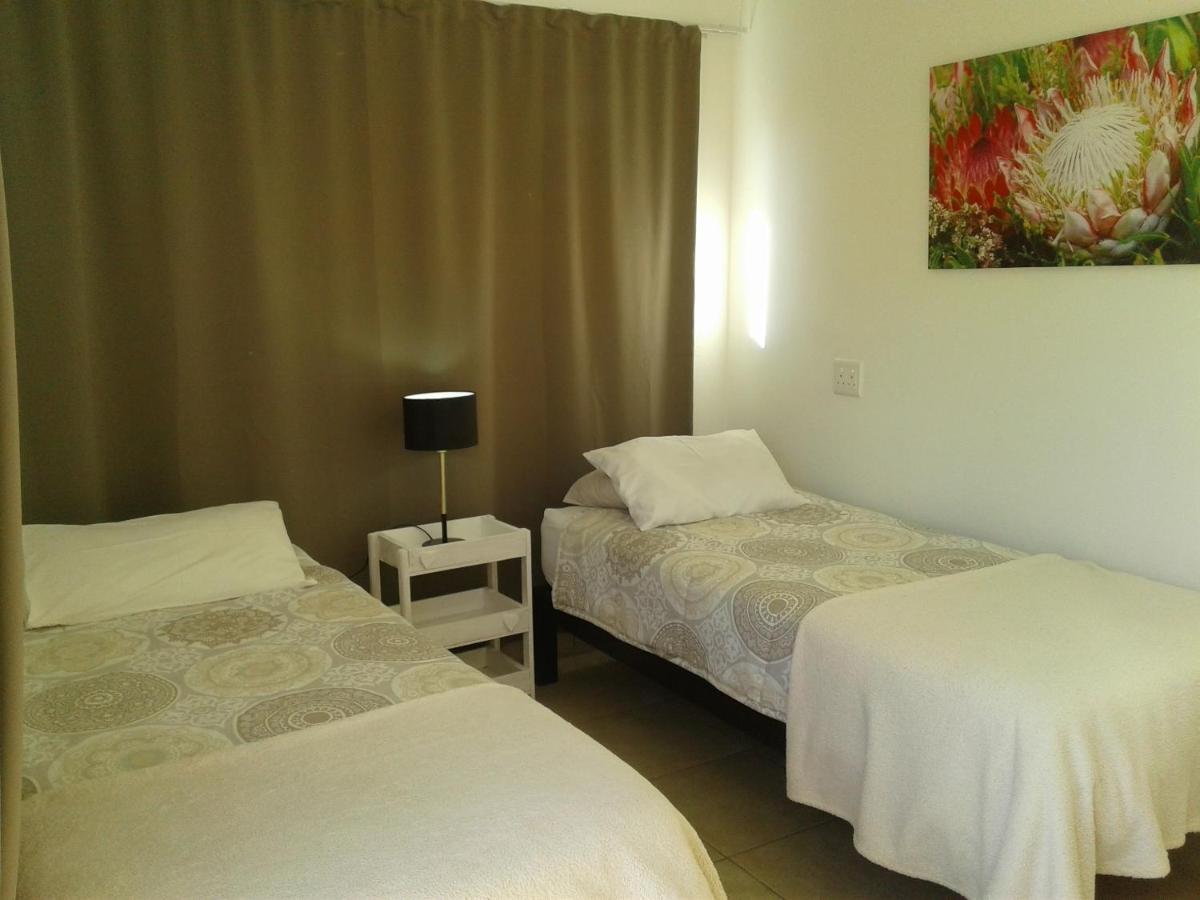 Come Home In Oudtshoorn Self-Catering Units Екстер'єр фото