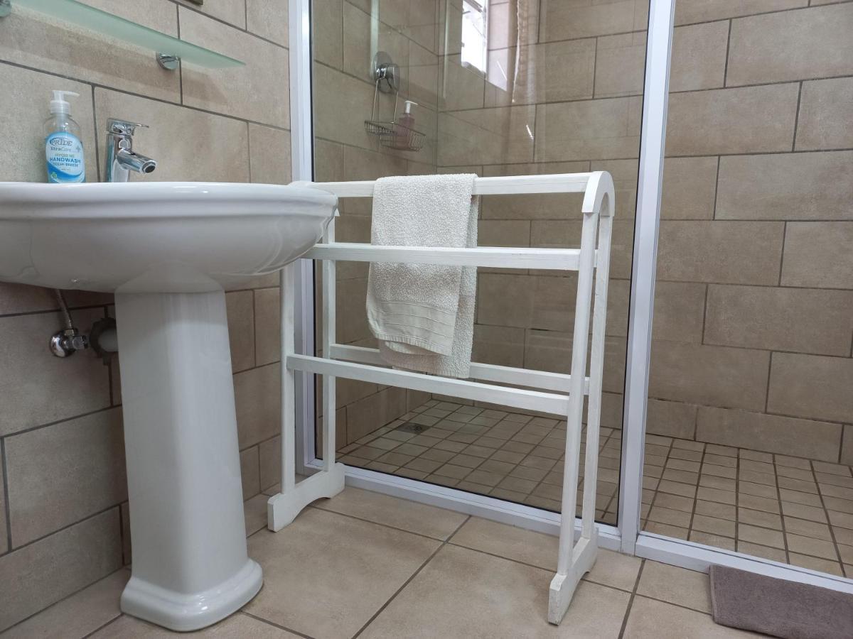 Come Home In Oudtshoorn Self-Catering Units Екстер'єр фото
