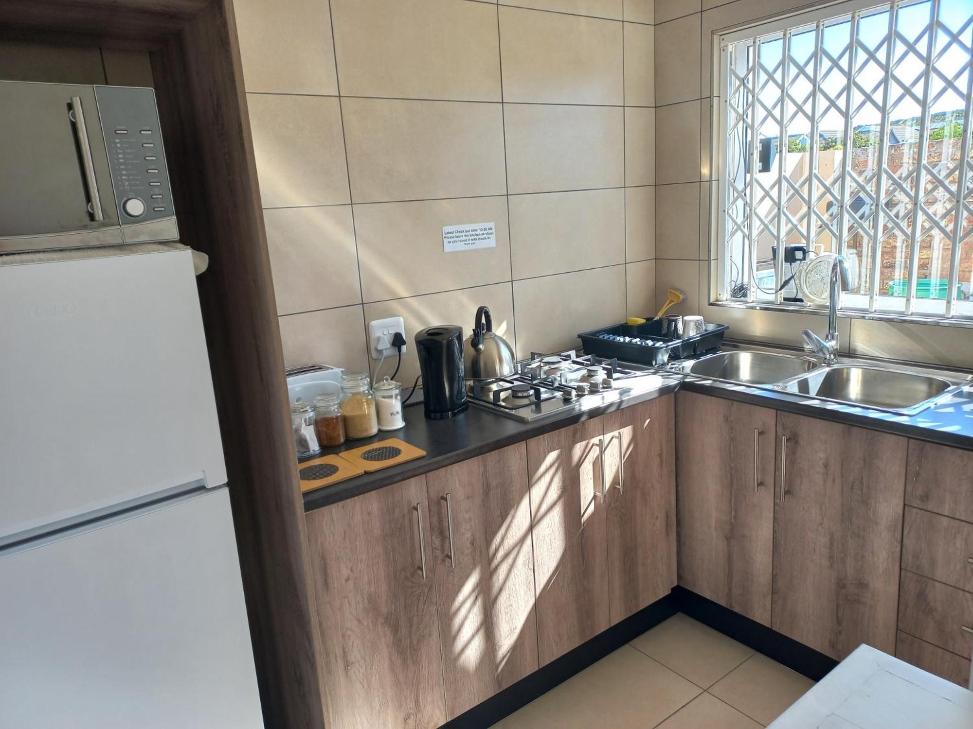 Come Home In Oudtshoorn Self-Catering Units Екстер'єр фото