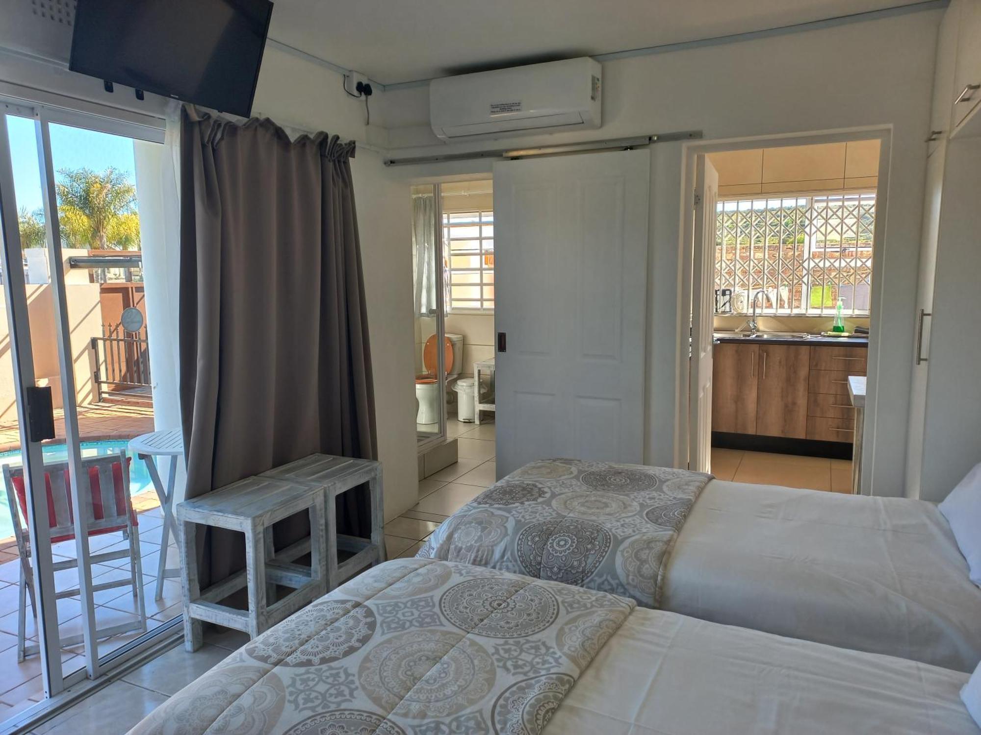 Come Home In Oudtshoorn Self-Catering Units Екстер'єр фото