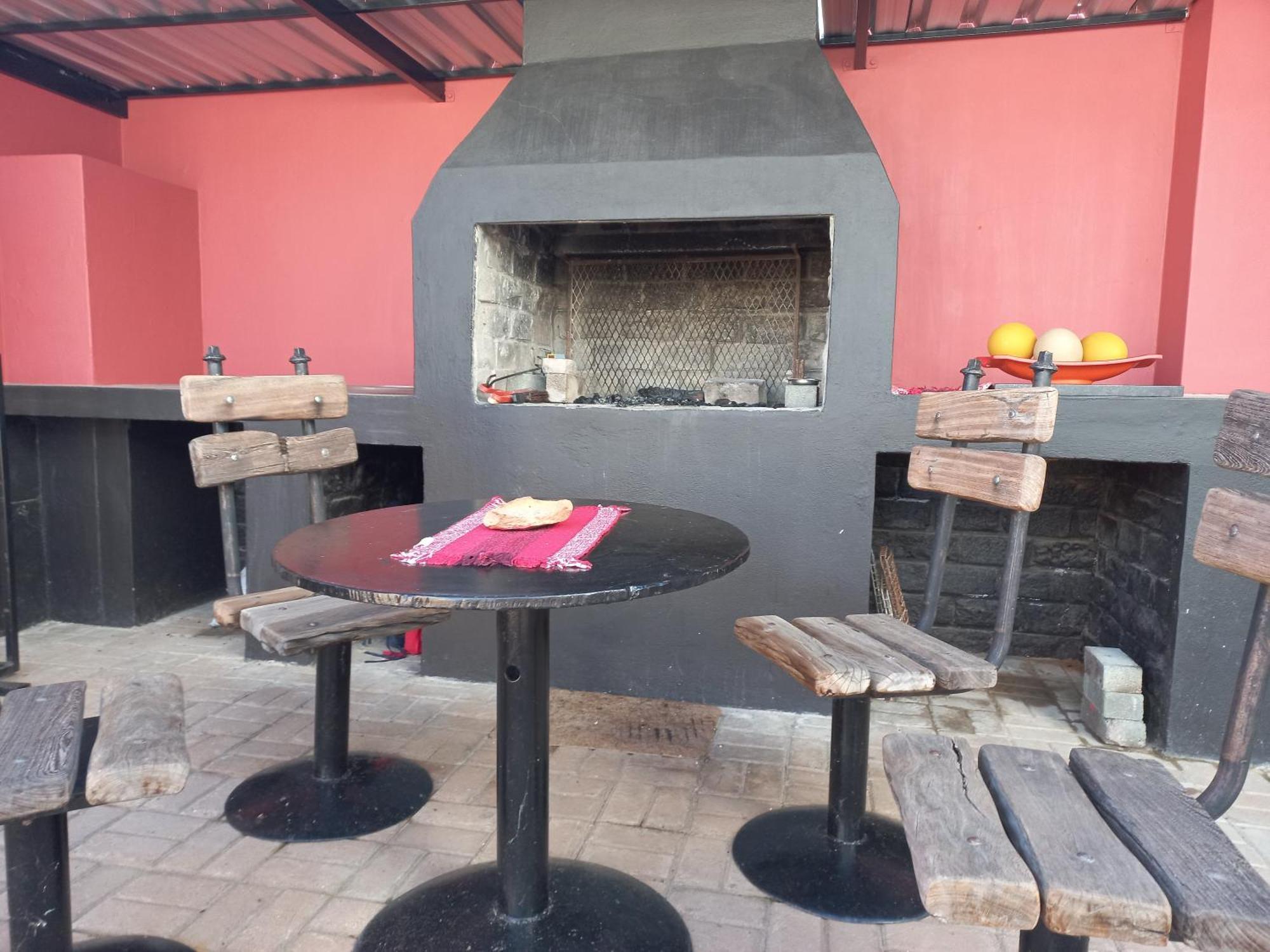 Come Home In Oudtshoorn Self-Catering Units Екстер'єр фото